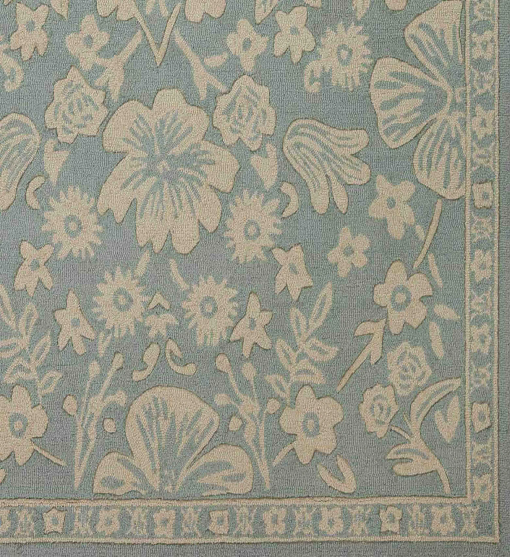 Arboretum Rose Garden Wool-Hooked Rug - Jade - Image 3