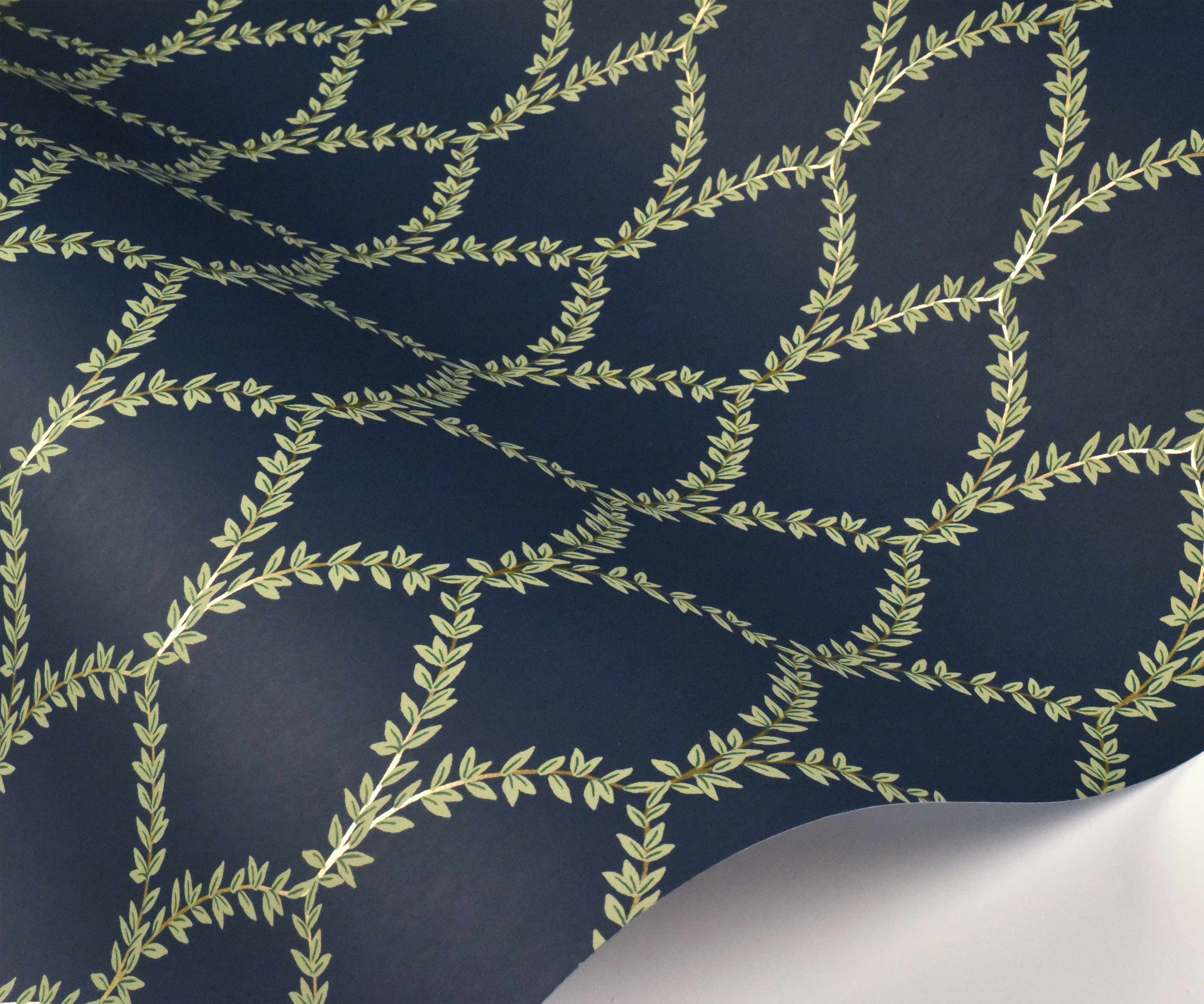 Laurel Wallpaper - Navy - Image 3