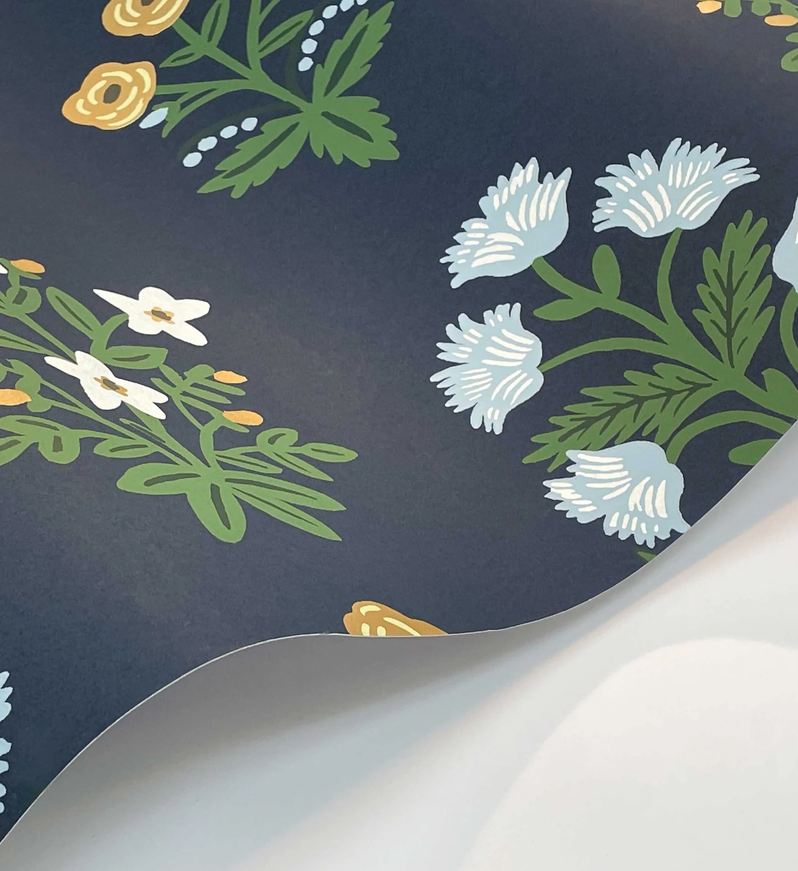 Mughal Rose Wallpaper - Navy - Image 3