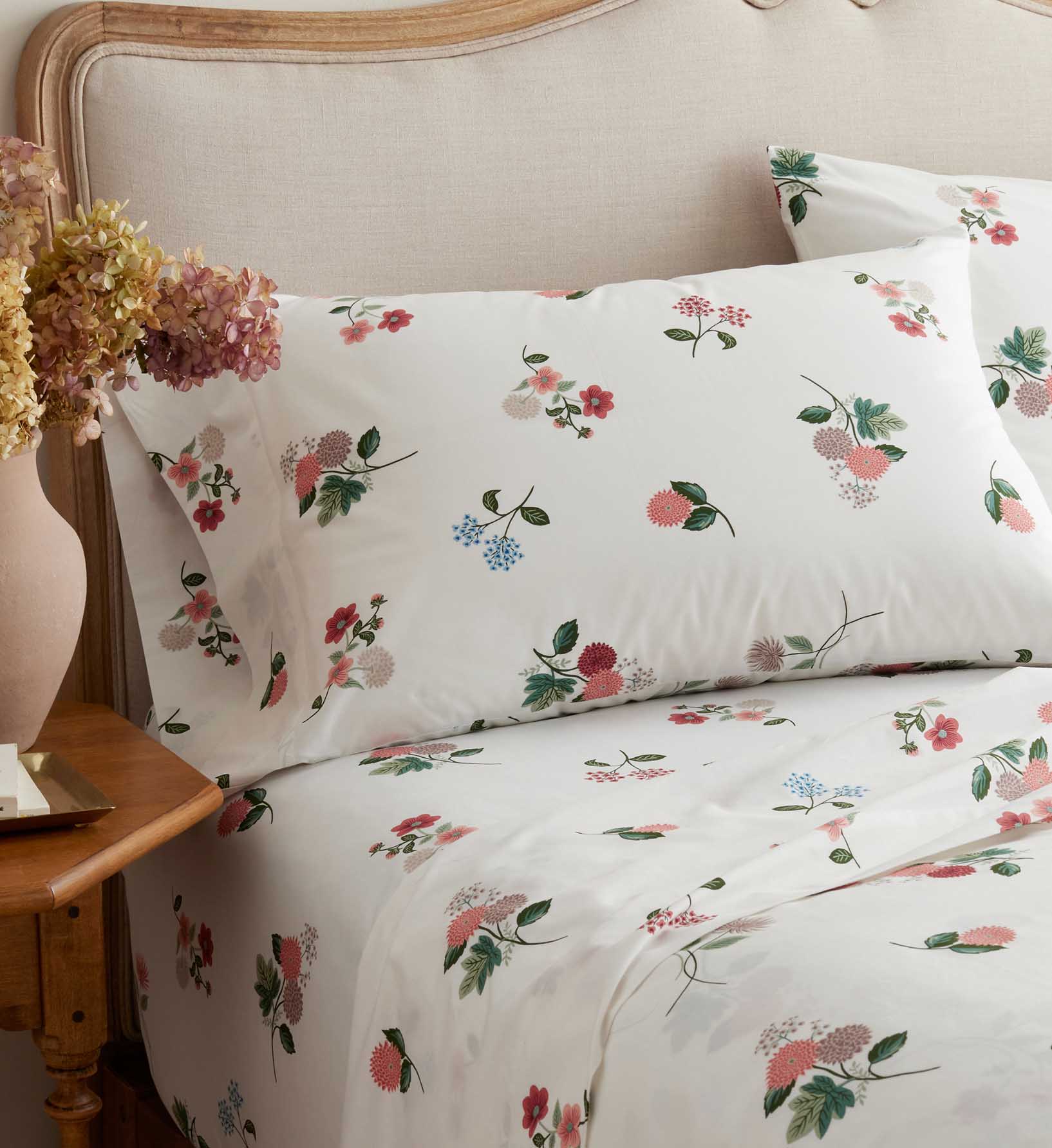 Percale Fitted Sheet - Ditsy Dahlia Ivory - Image 2
