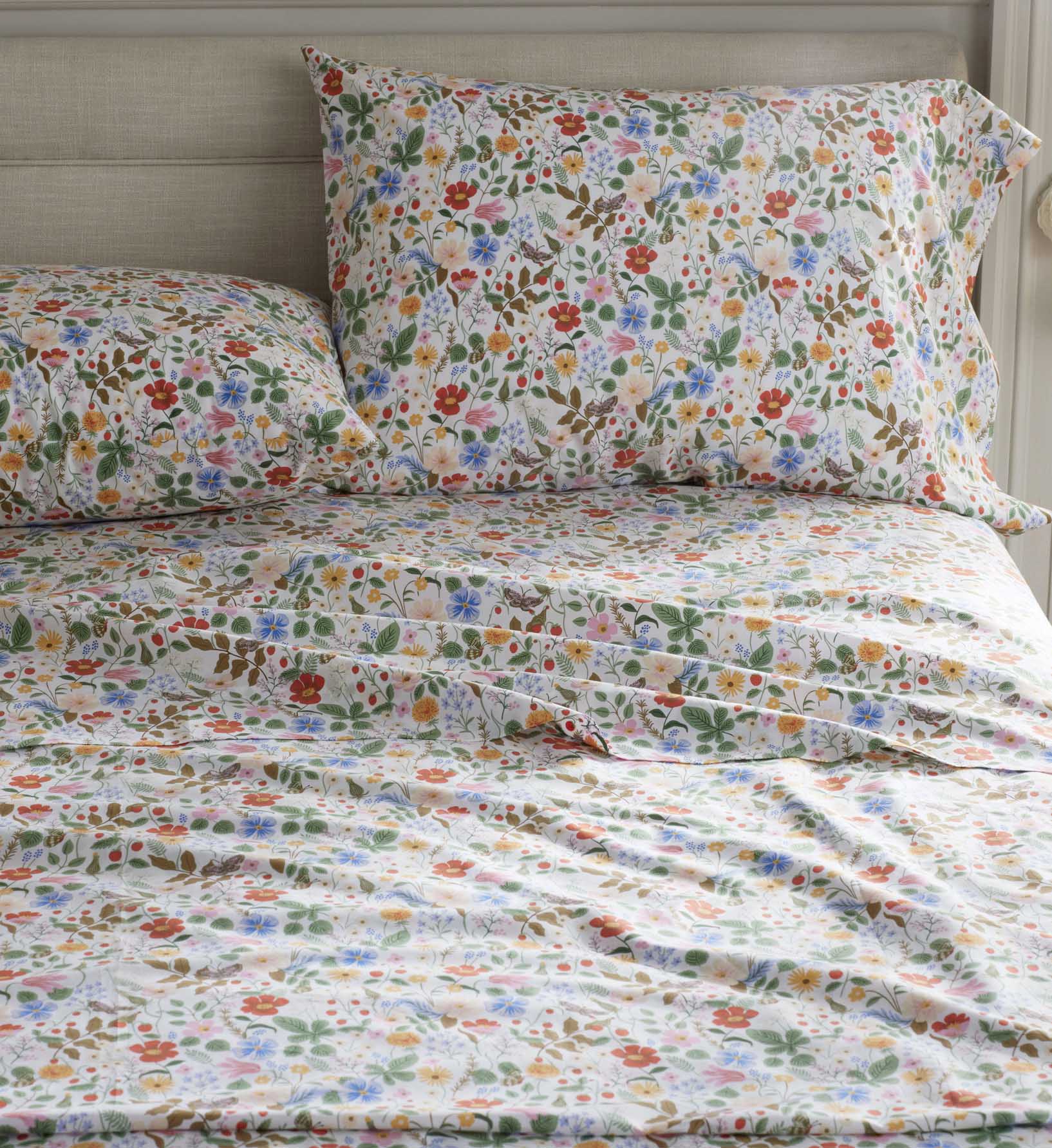 Percale Flat Sheet - Strawberry Fields White - Image 2