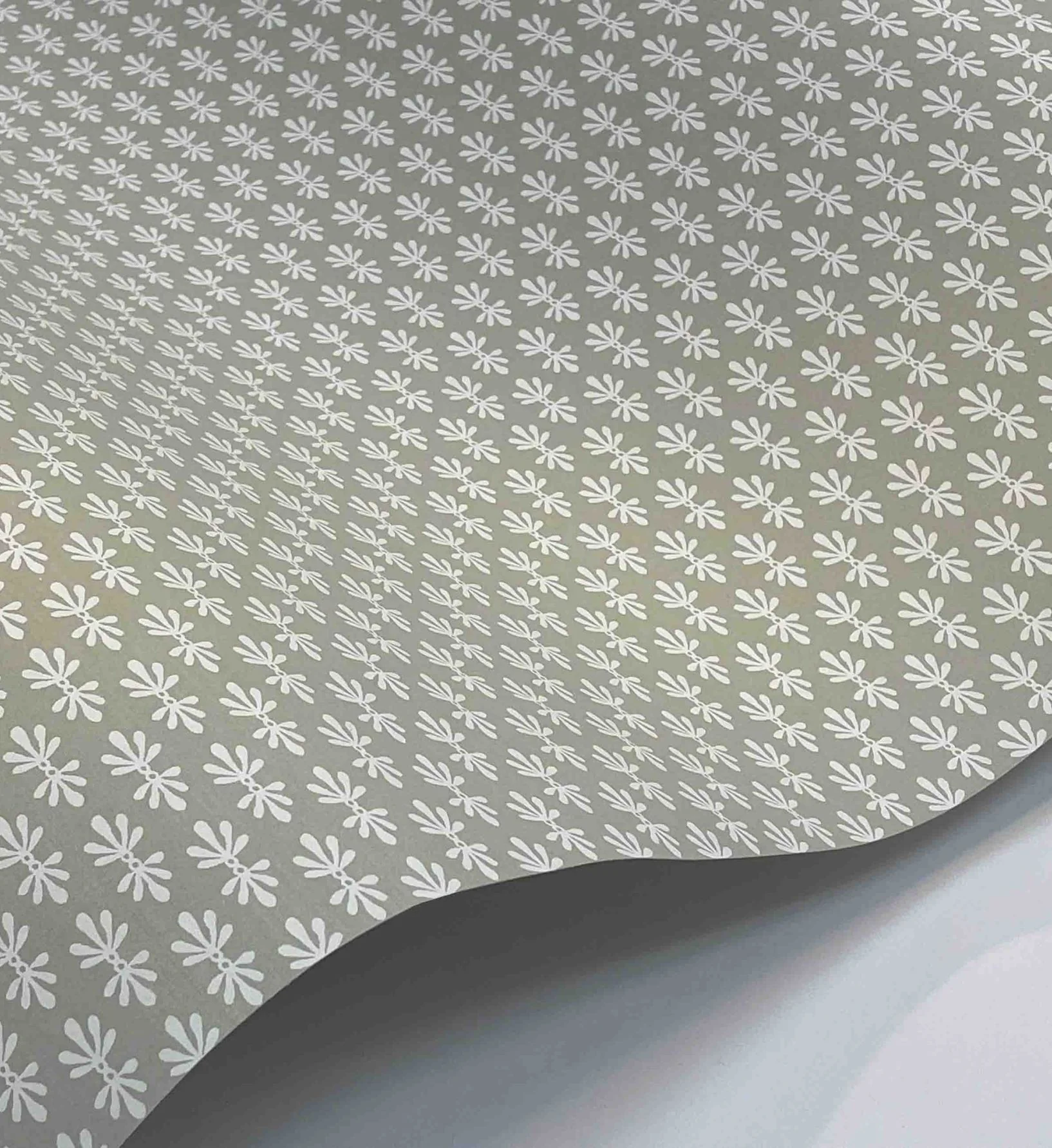 Petal Wallpaper - Grey & White - Image 3